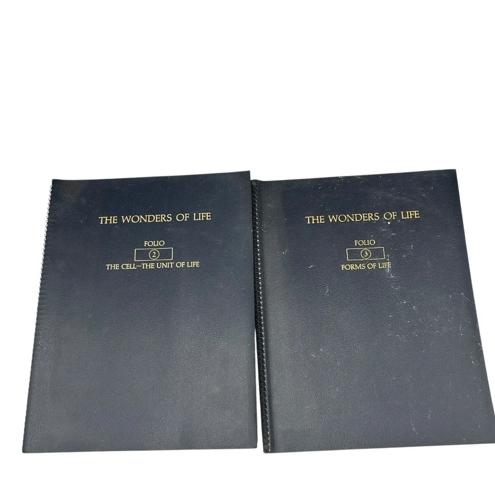1964 VINTAGE THE WONDER OF LIFE FOLIO 12 BOOKS AND MEADE MICROSCOPE BOOK